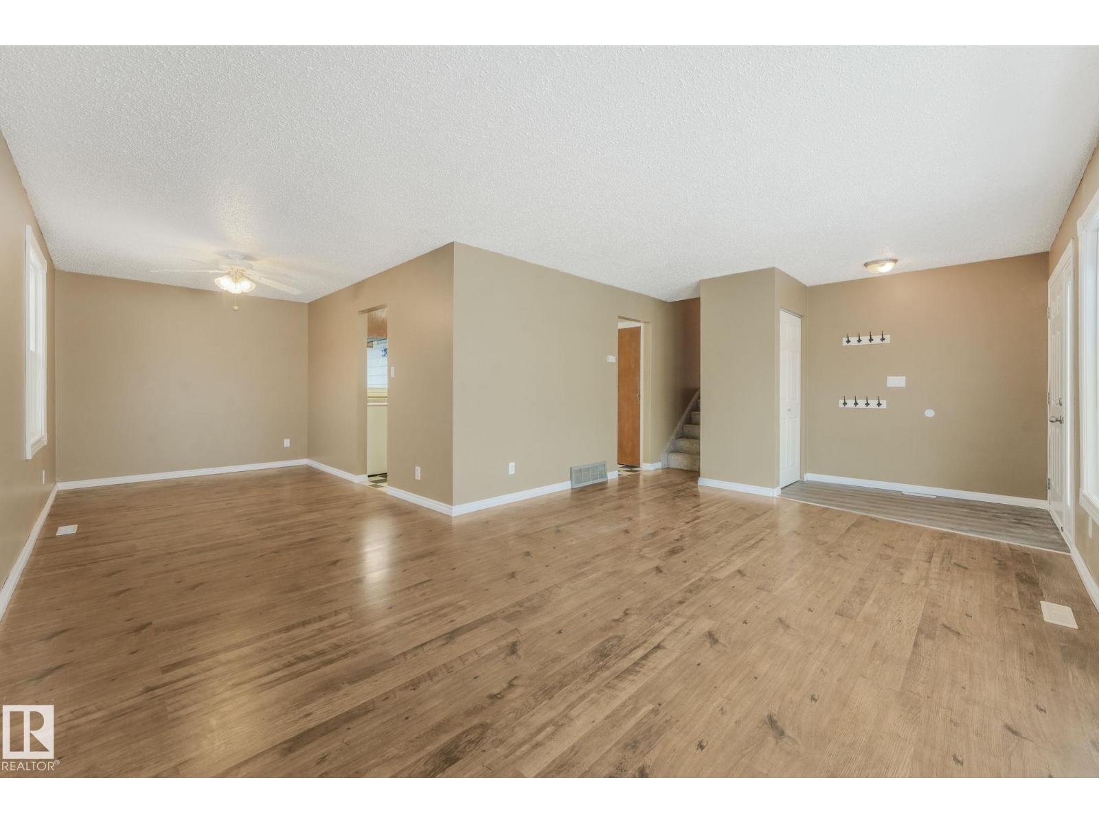 Unknown Address, ,    - Photo 7 - E4470067