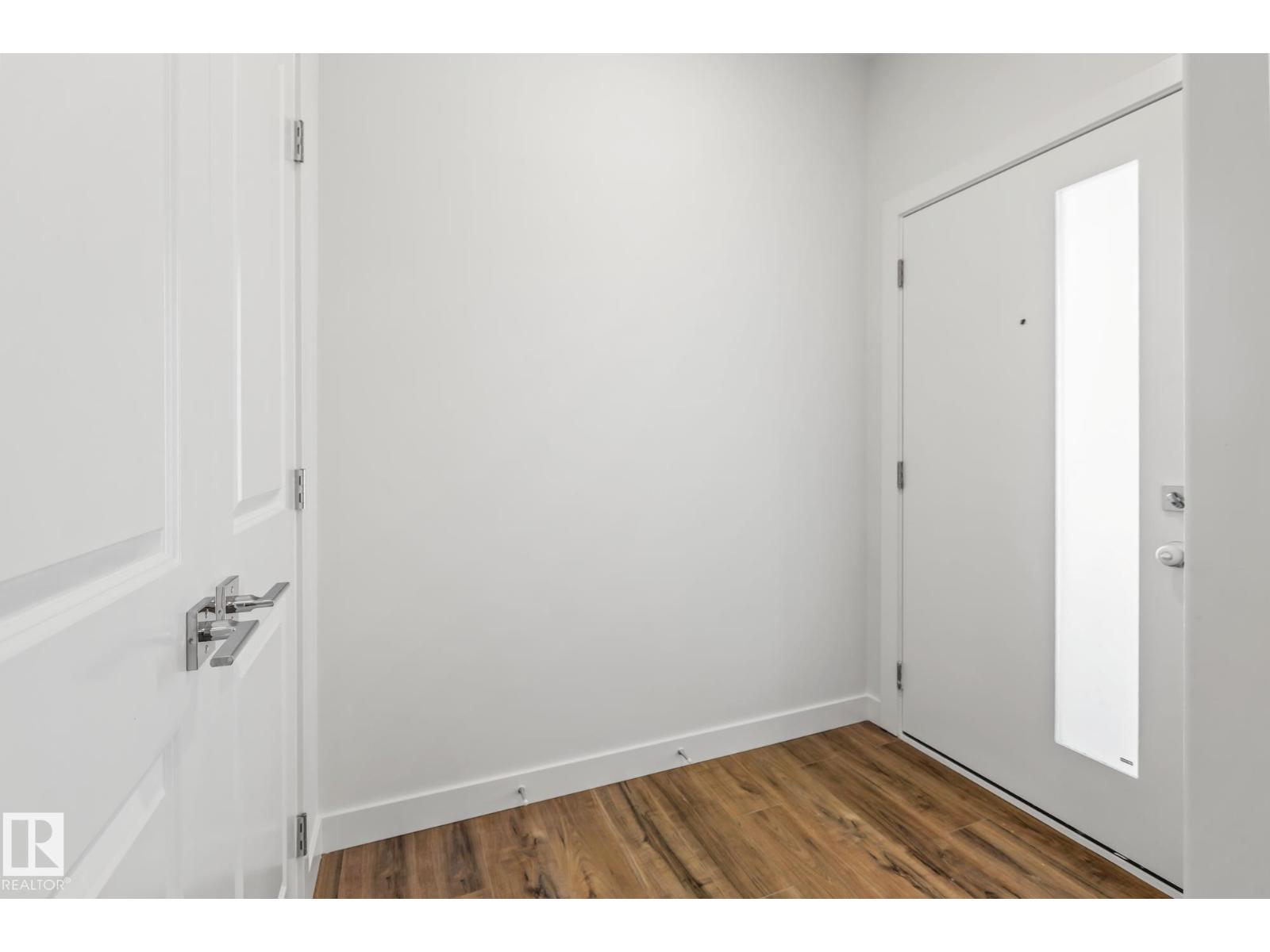 121 Ficus Wy, Fort Saskatchewan, Alberta  T8L 1X8 - Photo 2 - E4470070