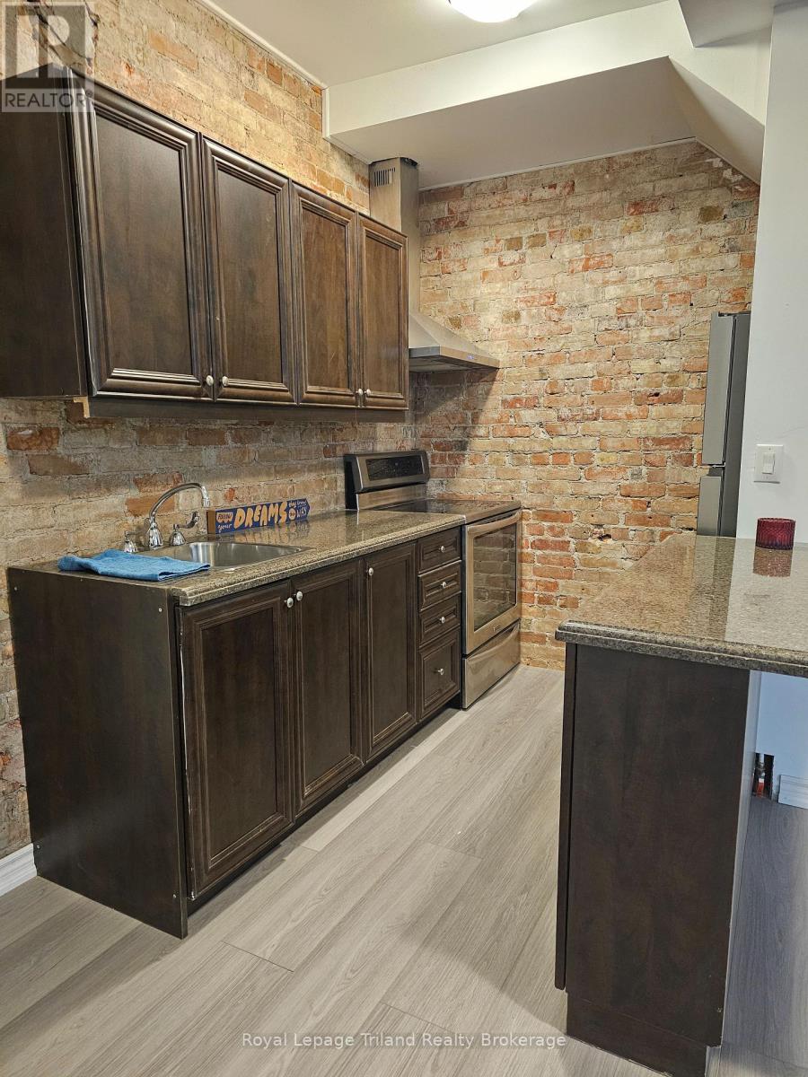 3 - 565 Peel Street, Woodstock, Ontario  N4S 1K5 - Photo 12 - X12697436