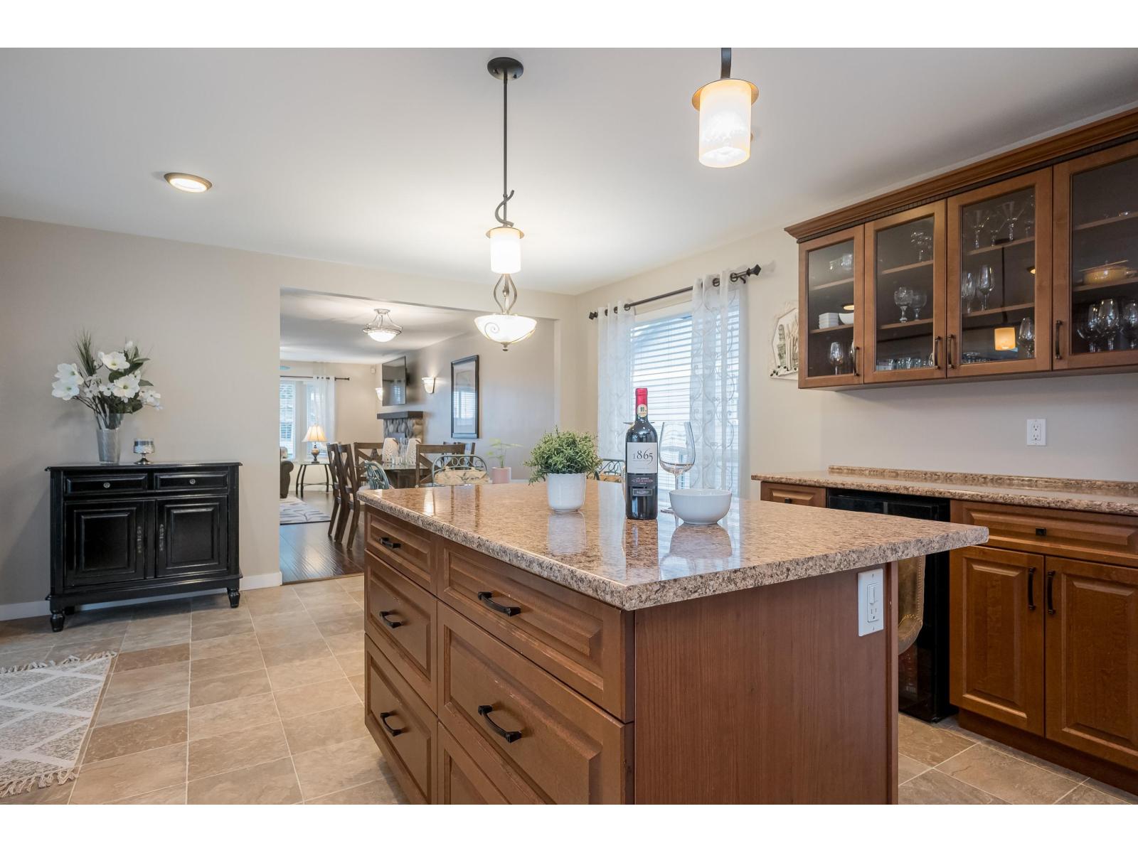 26995 28 Avenue, Langley, British Columbia  V4W 3A2 - Photo 15 - R3079030