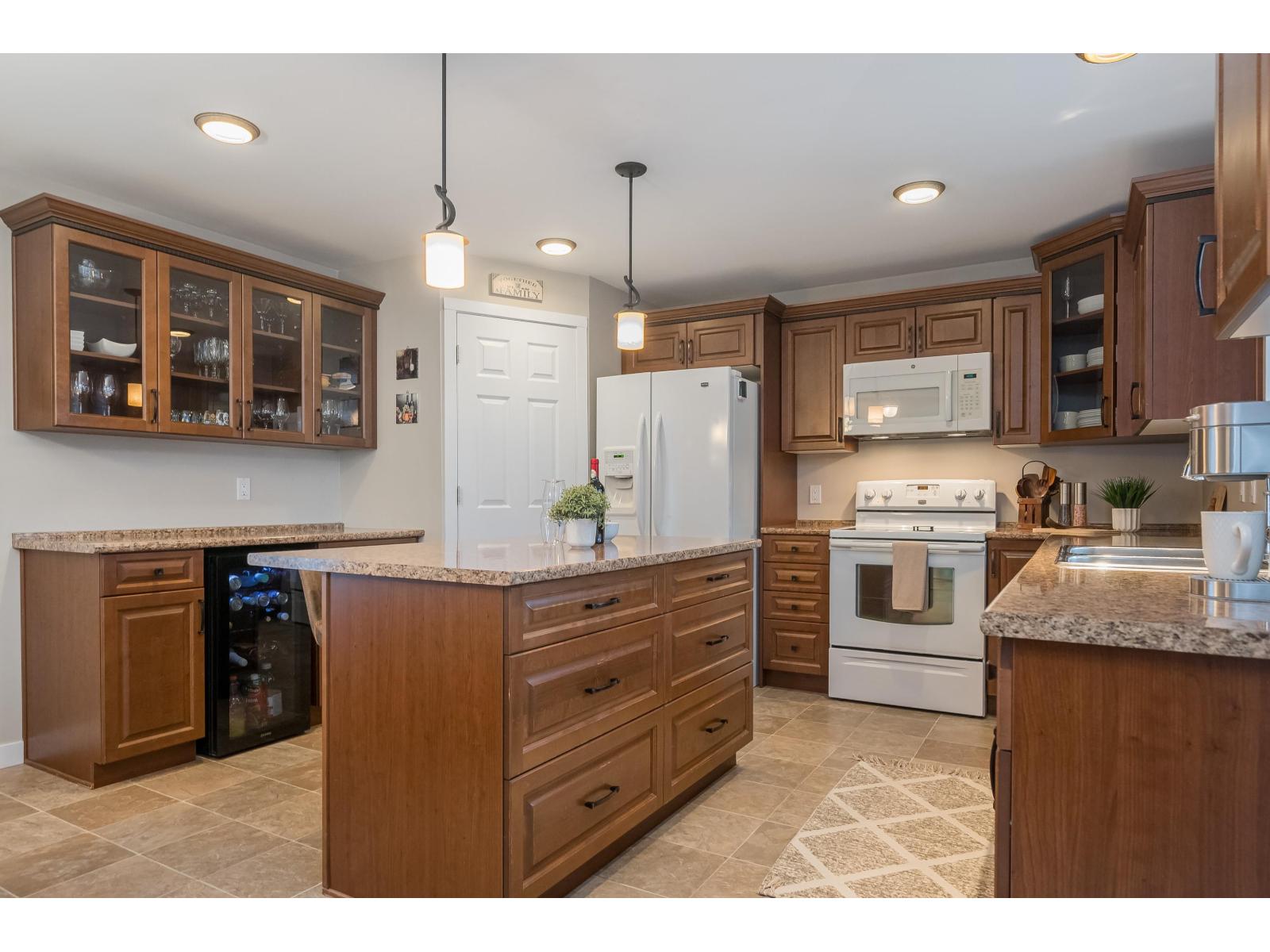 26995 28 Avenue, Langley, British Columbia  V4W 3A2 - Photo 13 - R3079030