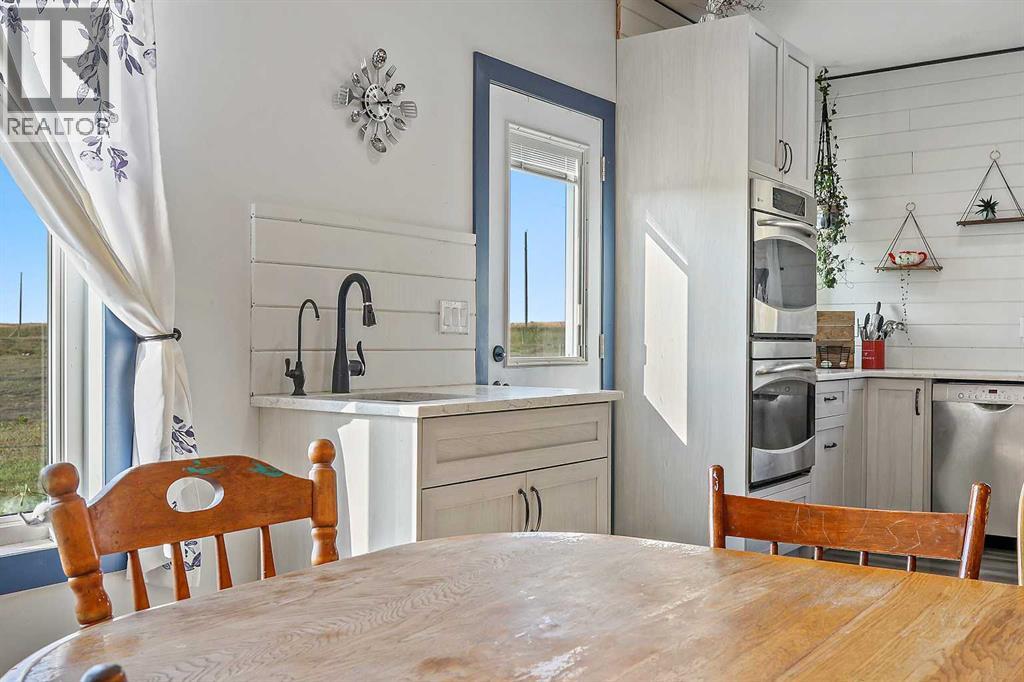 33257 10 Range Road, Rural Mountain View County, Alberta  T4H 1J5 - Photo 27 - A2256614