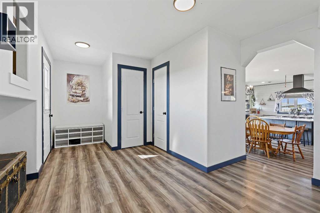 33257 10 Range Road, Rural Mountain View County, Alberta  T4H 1J5 - Photo 28 - A2256614