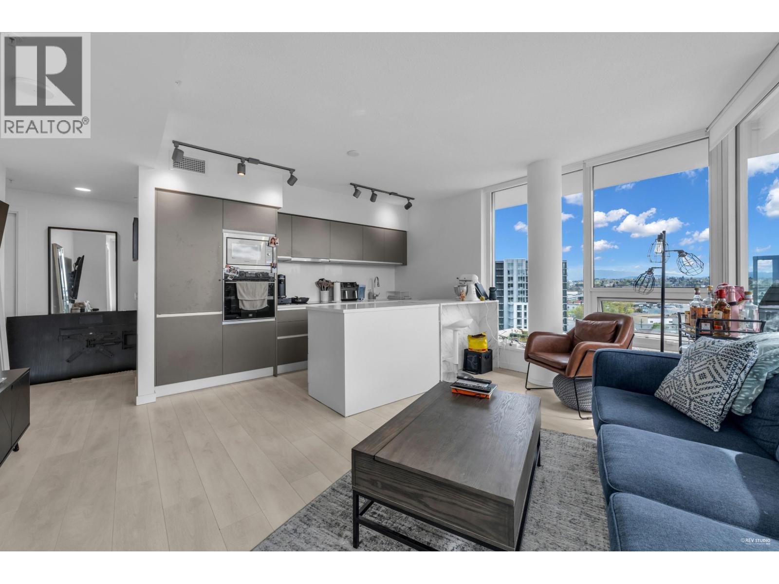 1015 180 E 2nd Avenue, Vancouver, British Columbia V5T 0K4 - Photo 2 - R3079704