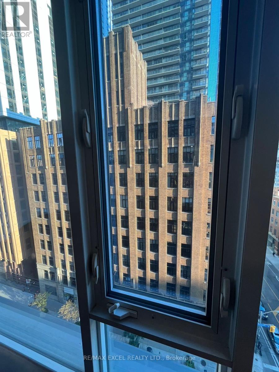 811 - 101 Peter Street, Toronto, Ontario  M5V 2G9 - Photo 9 - C12697954