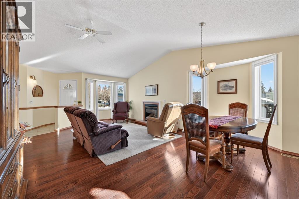 206 Arbour Cliff Close Nw, Calgary, Alberta  T3G 3W7 - Photo 5 - A2278123