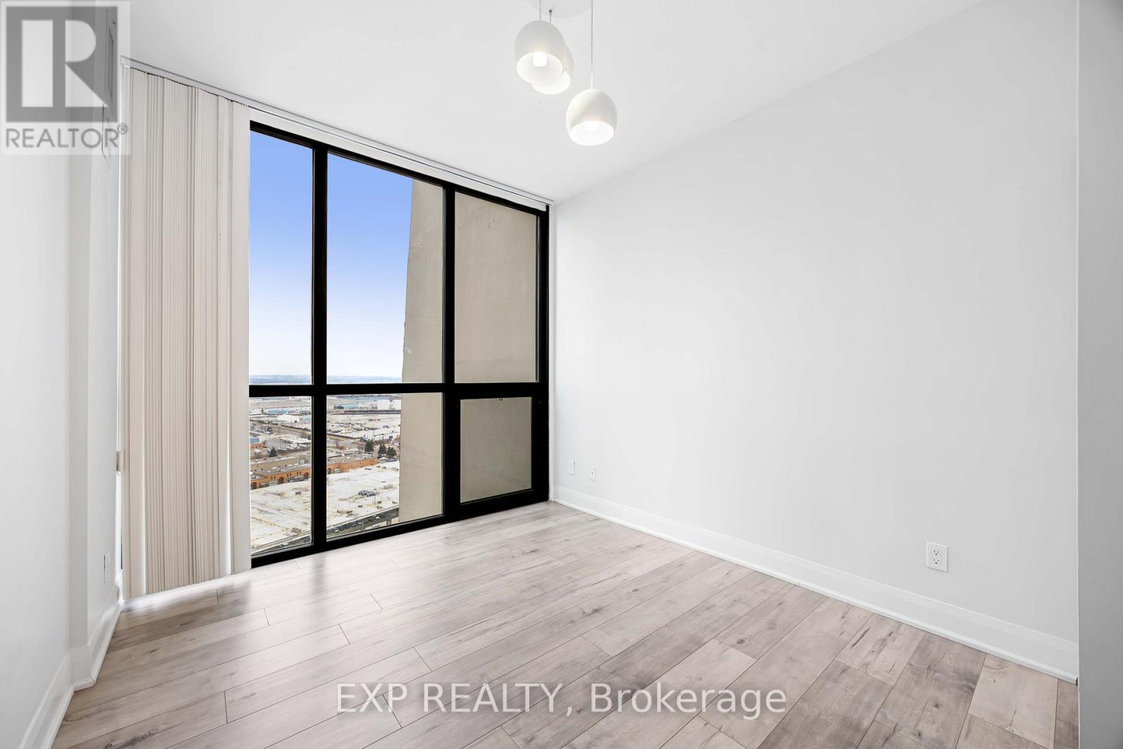 2008 - 2900 Highway 7 Road, Vaughan, Ontario  L4K 0G3 - Photo 12 - N12697960