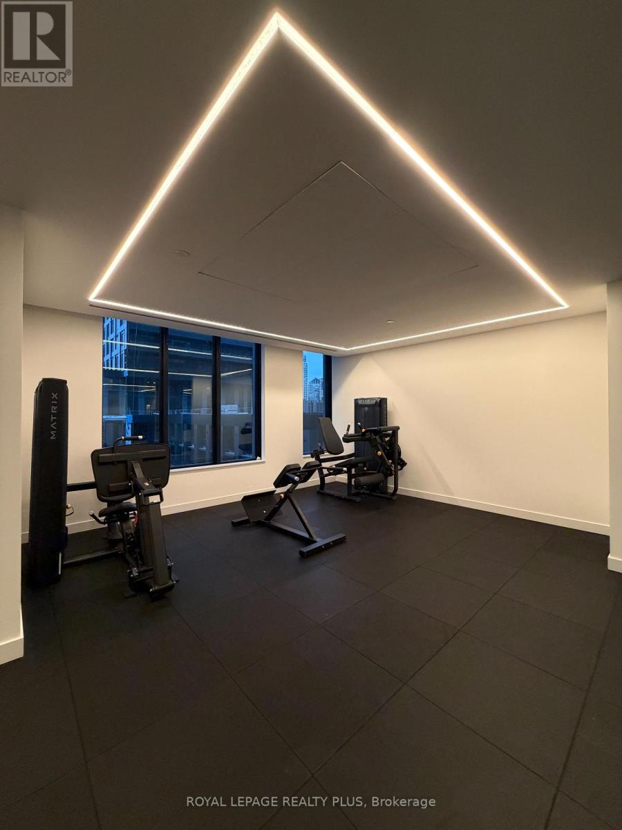 4411 - 4015 The Exchange, Mississauga, Ontario  L5B 0N9 - Photo 17 - W12696420