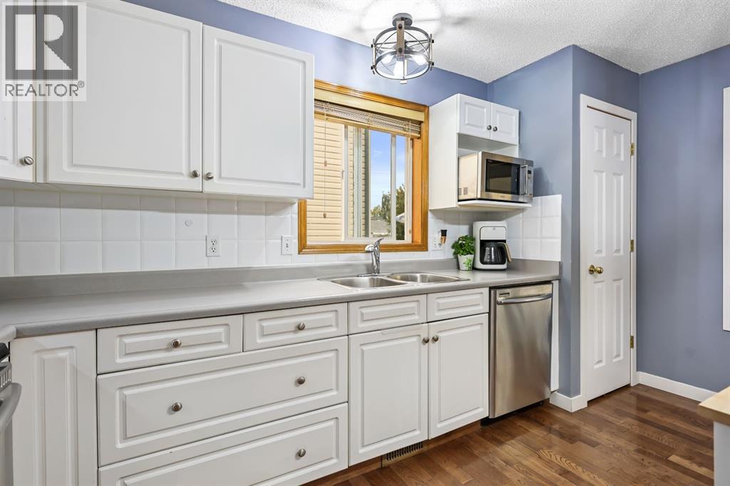 10 Big Springs Hill Se, Airdrie, Alberta  T4A 1N1 - Photo 12 - A2254507