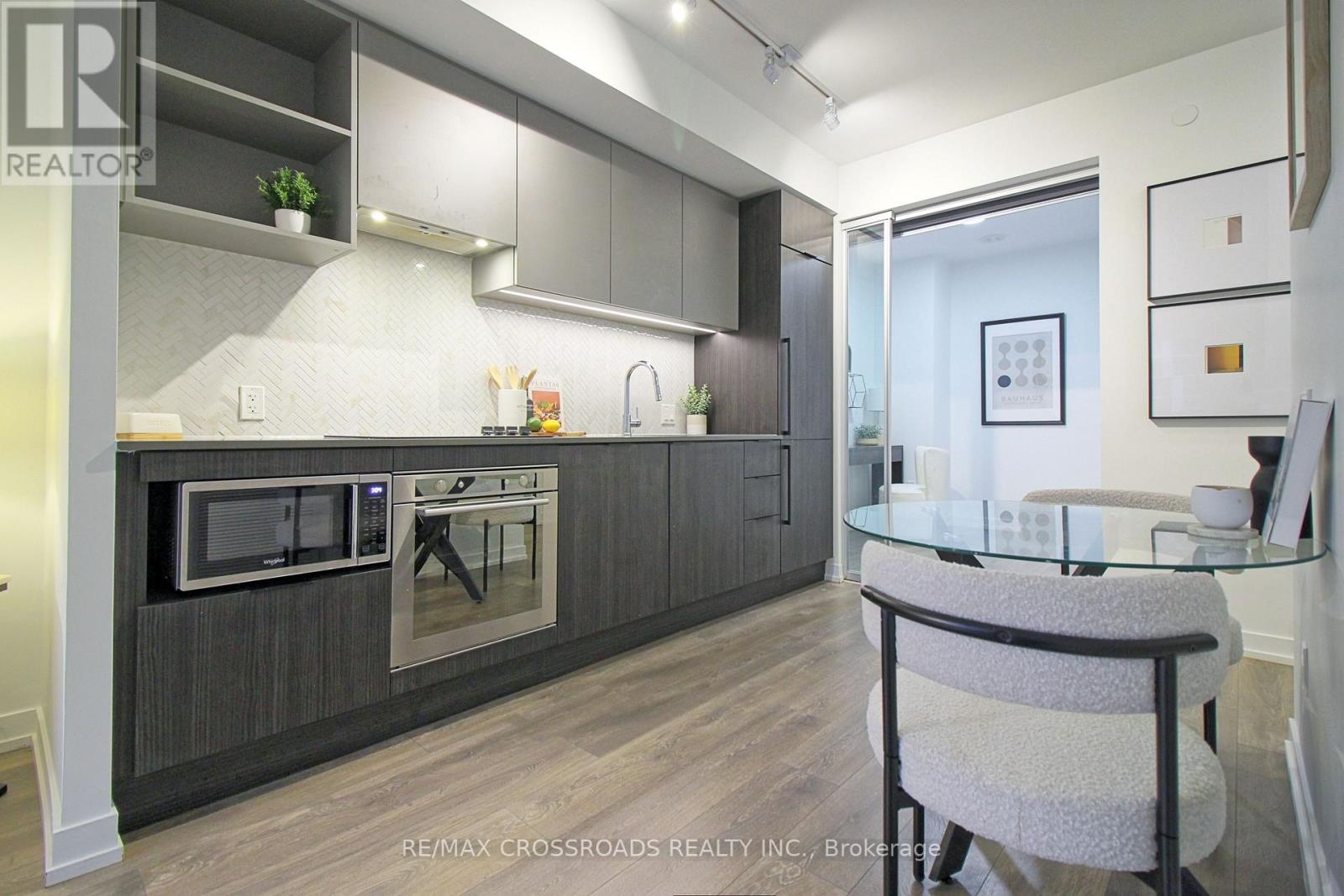 2302 - 82 Dalhousie Street, Toronto, Ontario  M5B 0C5 - Photo 7 - C12499814