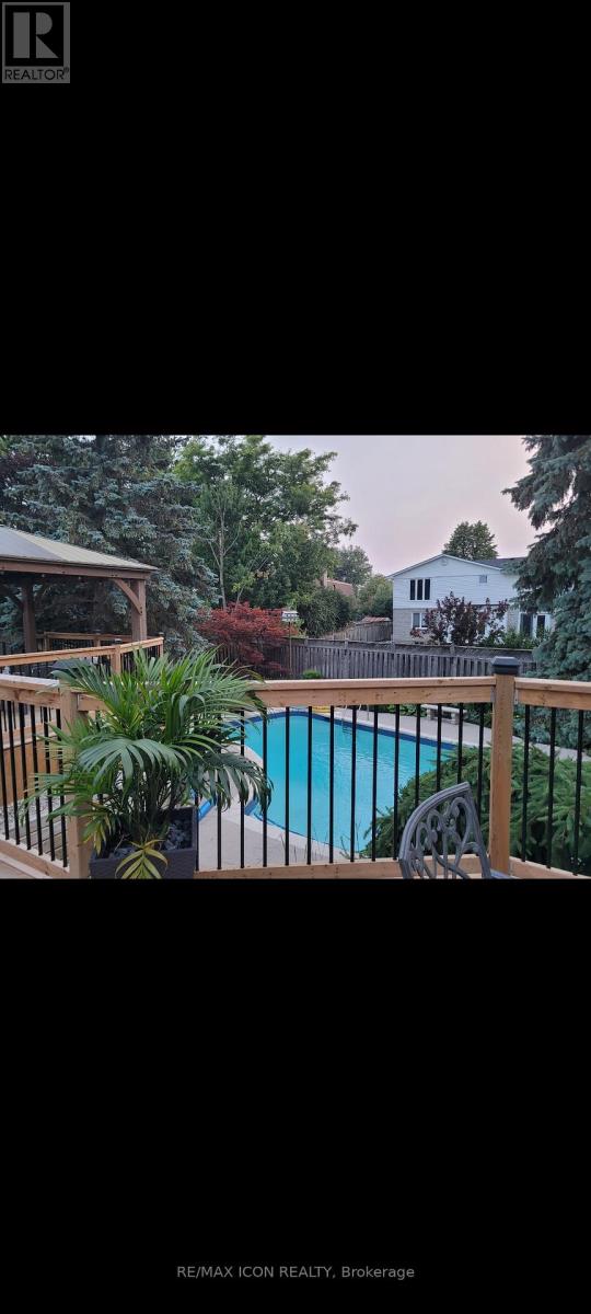 151 Brixham Crescent, London South, Ontario  N6K 1K9 - Photo 28 - X12697982