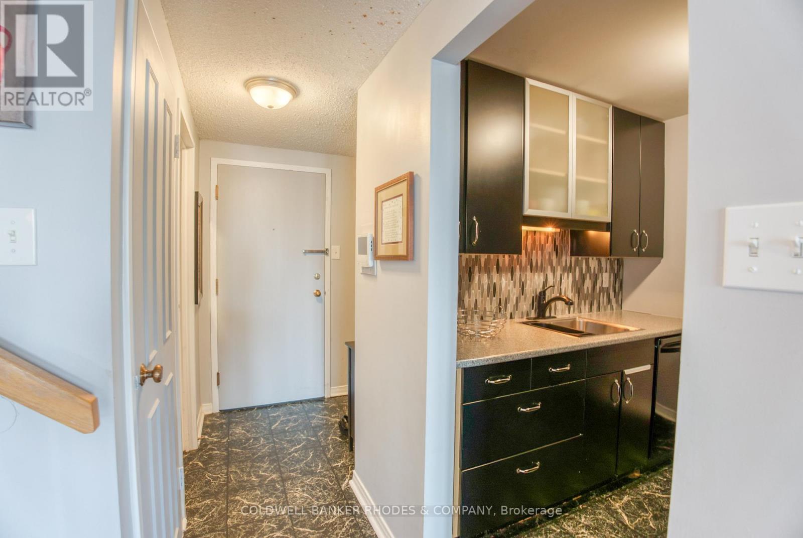 1105 - 556 Laurier Avenue W, Ottawa, Ontario  K1R 7X2 - Photo 6 - X12638200