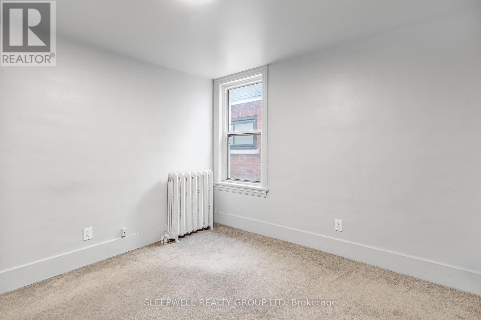 2 - 275 Bronson Avenue, Ottawa, Ontario  K1R 6H7 - Photo 3 - X12697976