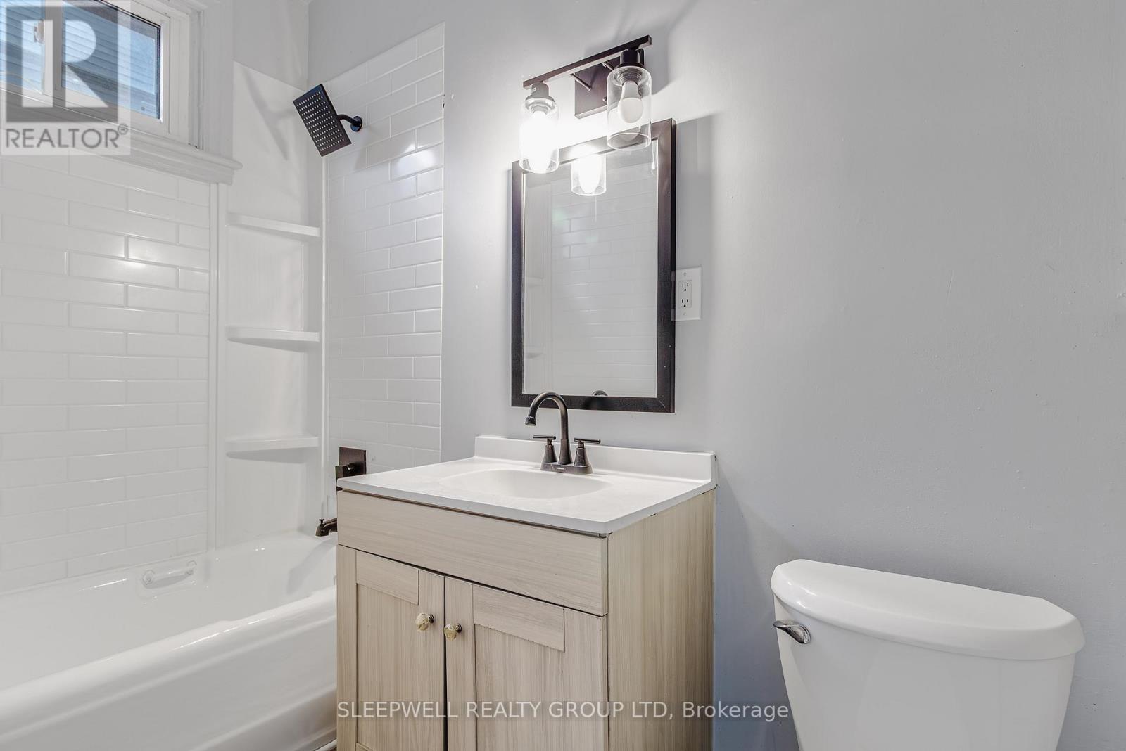 2 - 275 Bronson Avenue, Ottawa, Ontario  K1R 6H7 - Photo 6 - X12697976