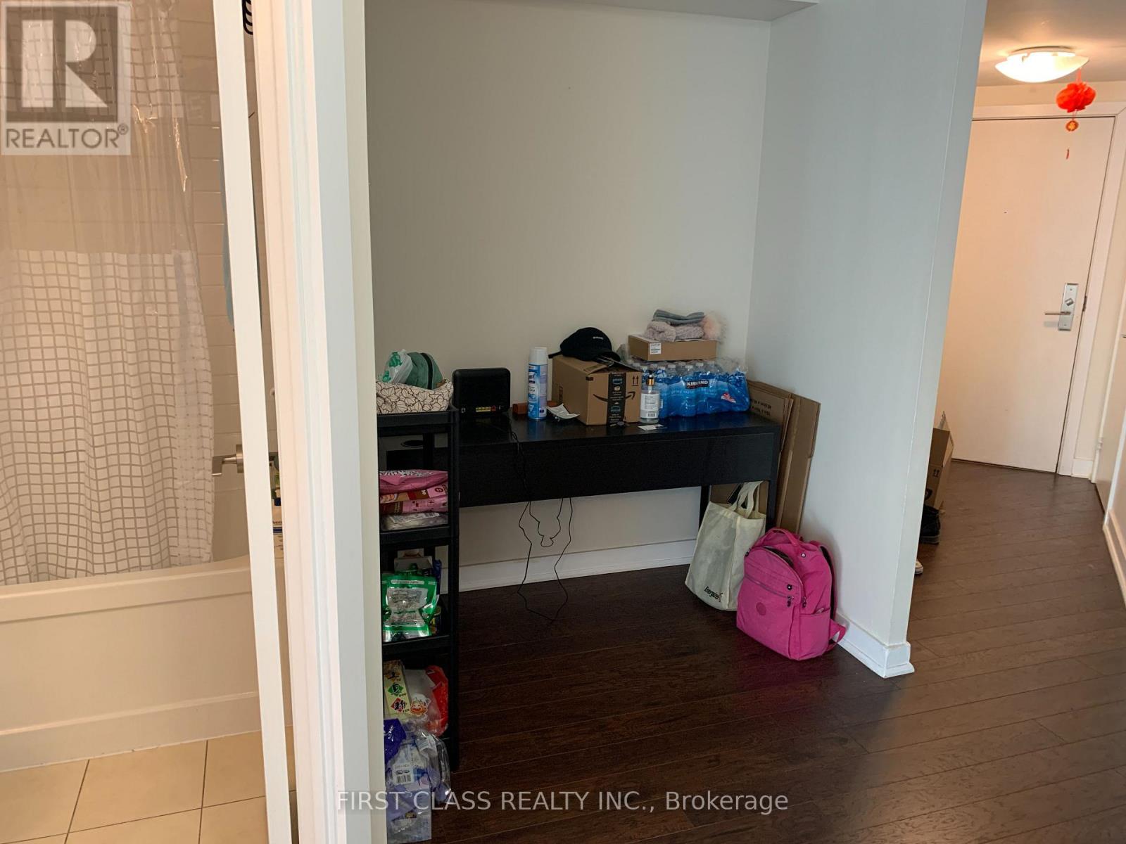 2009 - 5740 Yonge Street, Toronto, Ontario  M2M 0B1 - Photo 16 - C12697978