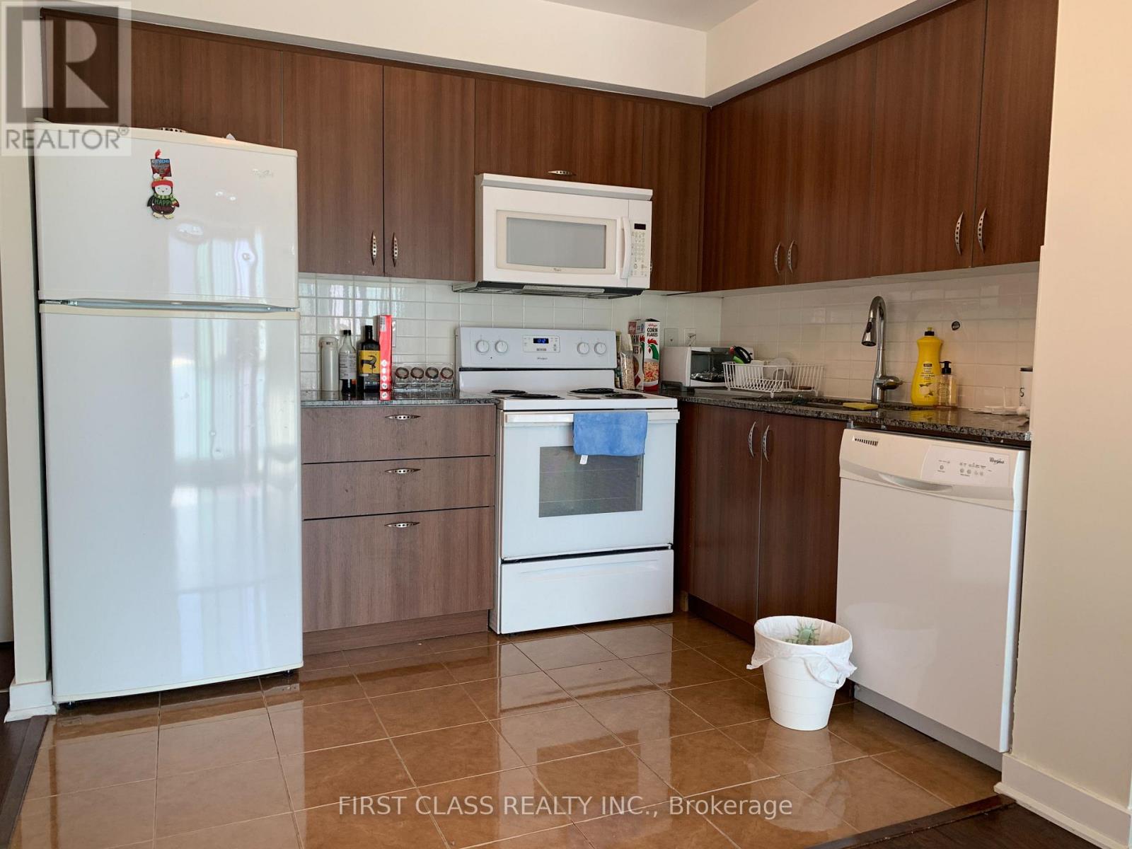 2009 - 5740 Yonge Street, Toronto, Ontario  M2M 0B1 - Photo 5 - C12697978