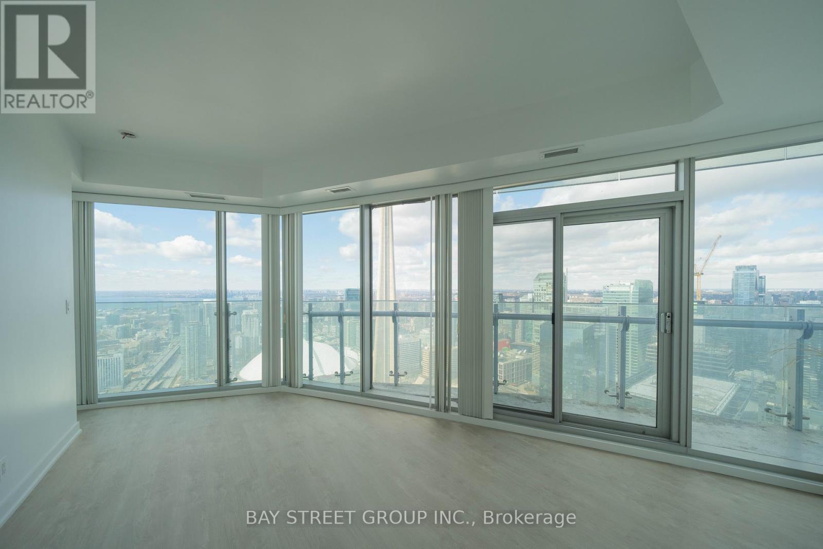 5607 - 12 York Street, Toronto (Waterfront Communities), Ontario  M5J 2Z2 - Photo 14 - C12697988