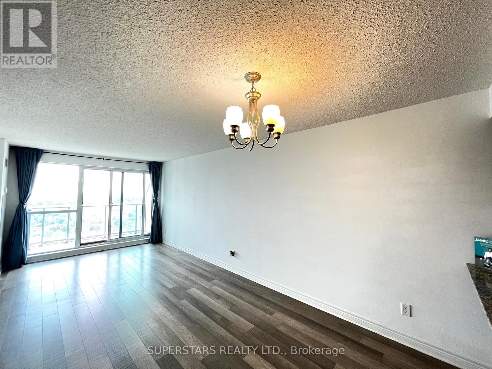 2411 - 50 Town Centre Court, Toronto, Ontario M1P 0A9 - Photo 2 - E12697980