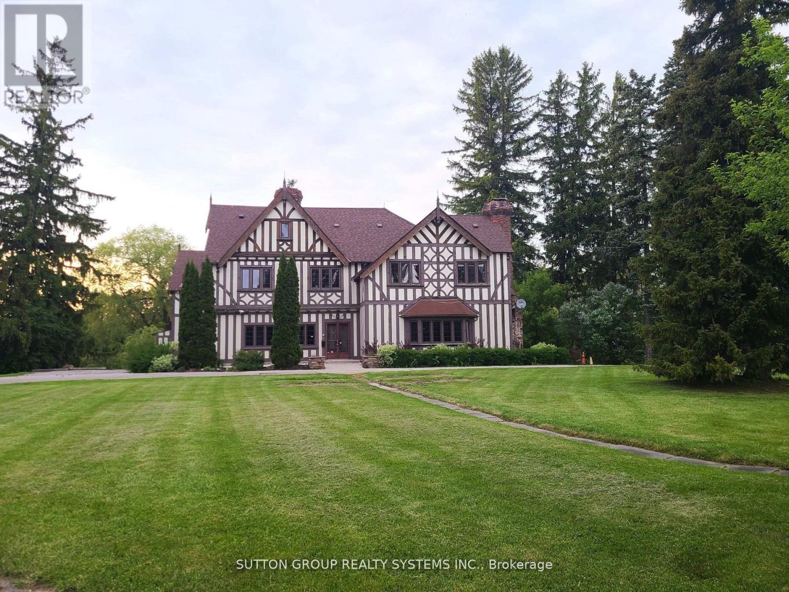 13284 Bathurst Street, King (King City), Ontario  L7B 1K5 - Photo 2 - N12697998