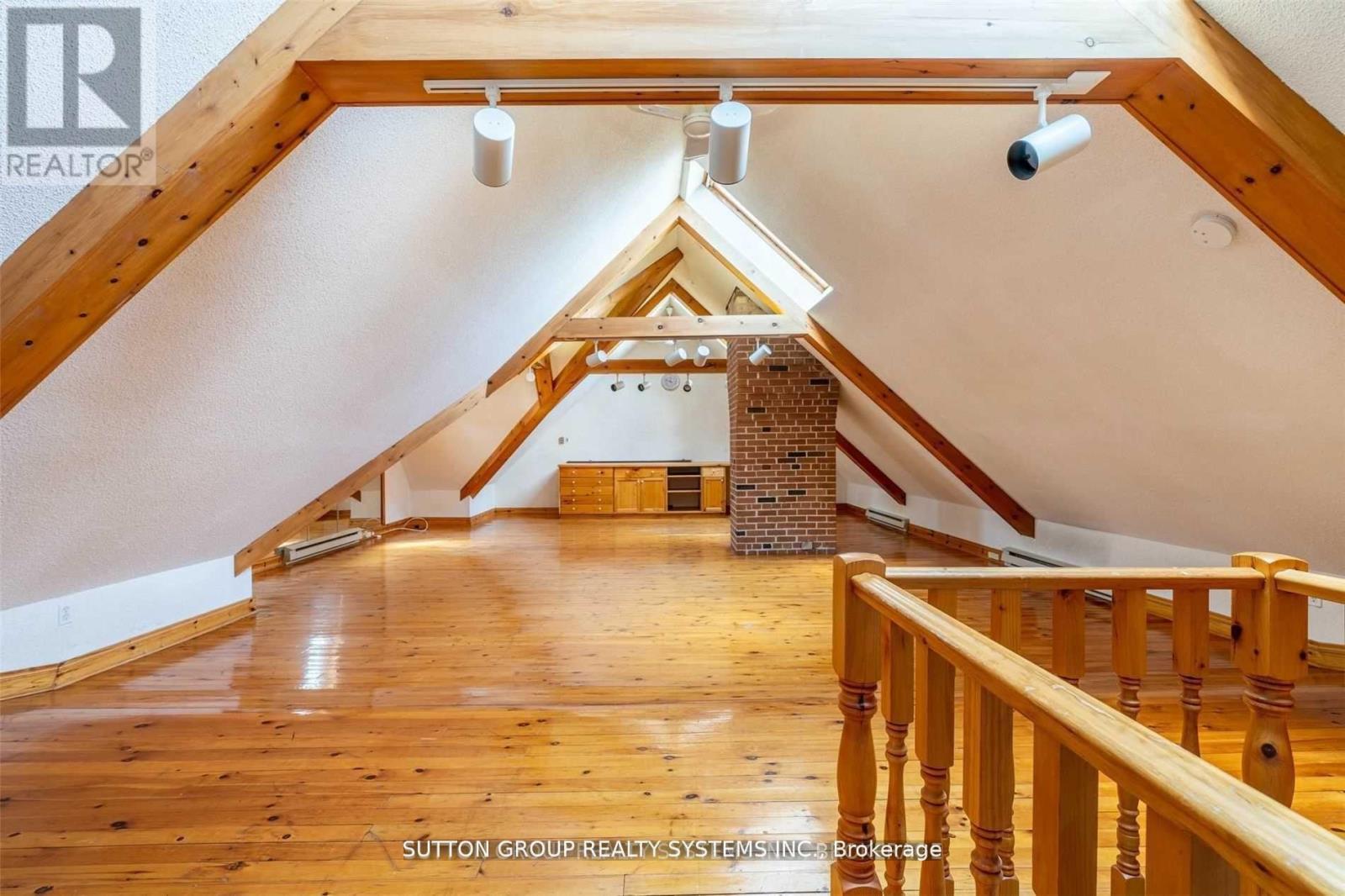 13284 Bathurst Street, King (King City), Ontario  L7B 1K5 - Photo 38 - N12697998