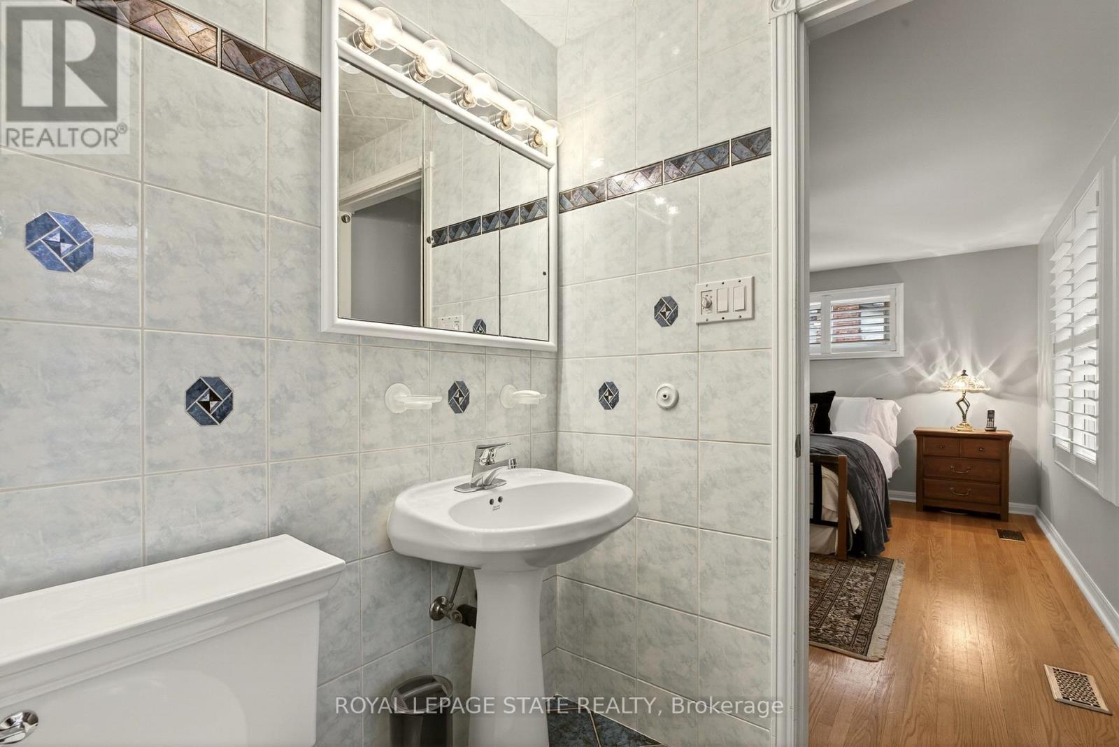 29 Woodside Drive, Hamilton, Ontario  L8T 1C4 - Photo 28 - X12696432