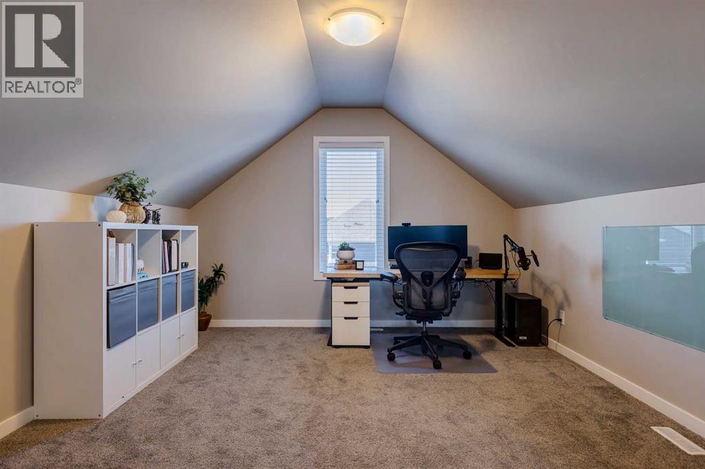 106 Magnolia Terrace Se, Calgary, Alberta  T3M 3G7 - Photo 34 - A2274742