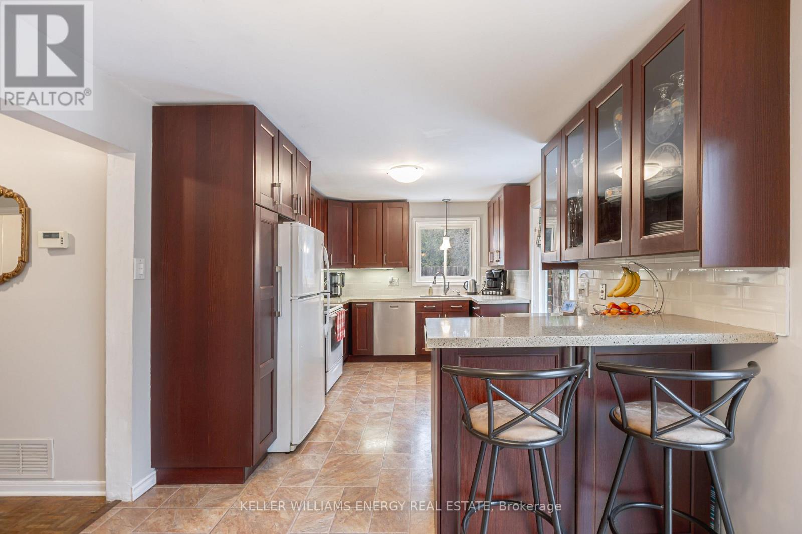 17 Barrow Court, Whitby, Ontario  L1P 1E4 - Photo 16 - E12597406