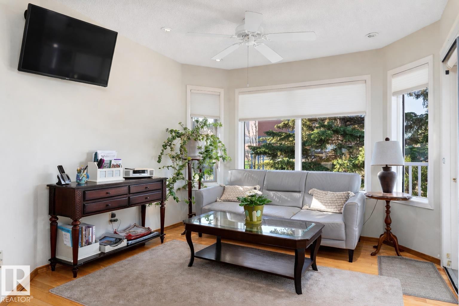 108 Ironwood Pl Nw, Edmonton, Alberta  T6J 6R4 - Photo 11 - E4470072