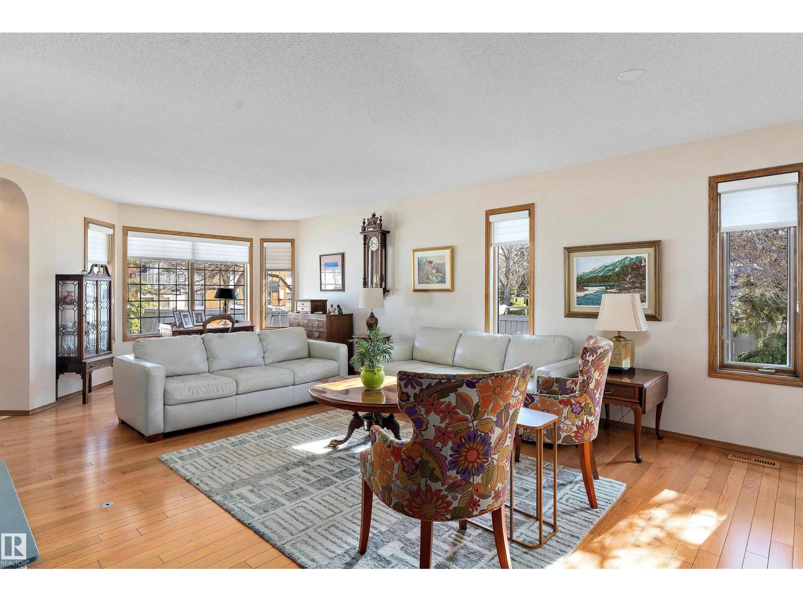 108 Ironwood Pl Nw, Edmonton, Alberta  T6J 6R4 - Photo 8 - E4470072