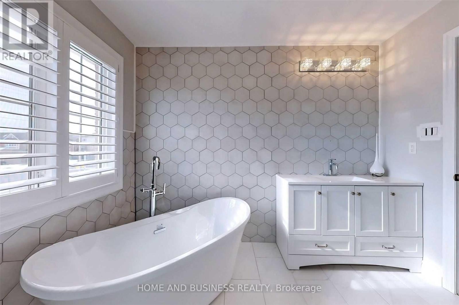 150 Leiterman Drive, Milton, Ontario  L9T 8B5 - Photo 31 - W12697874