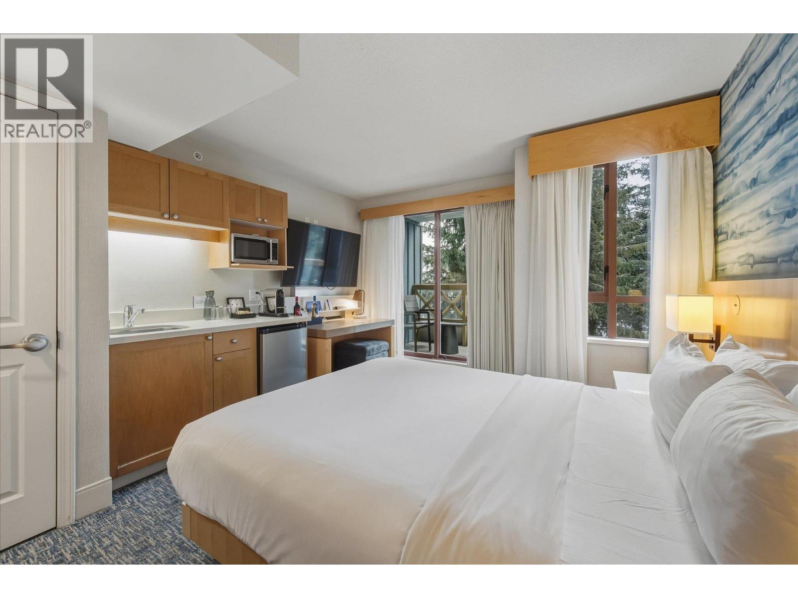 1266 4308 Main Street, Whistler, British Columbia  V8E 1A9 - Photo 3 - R3079776