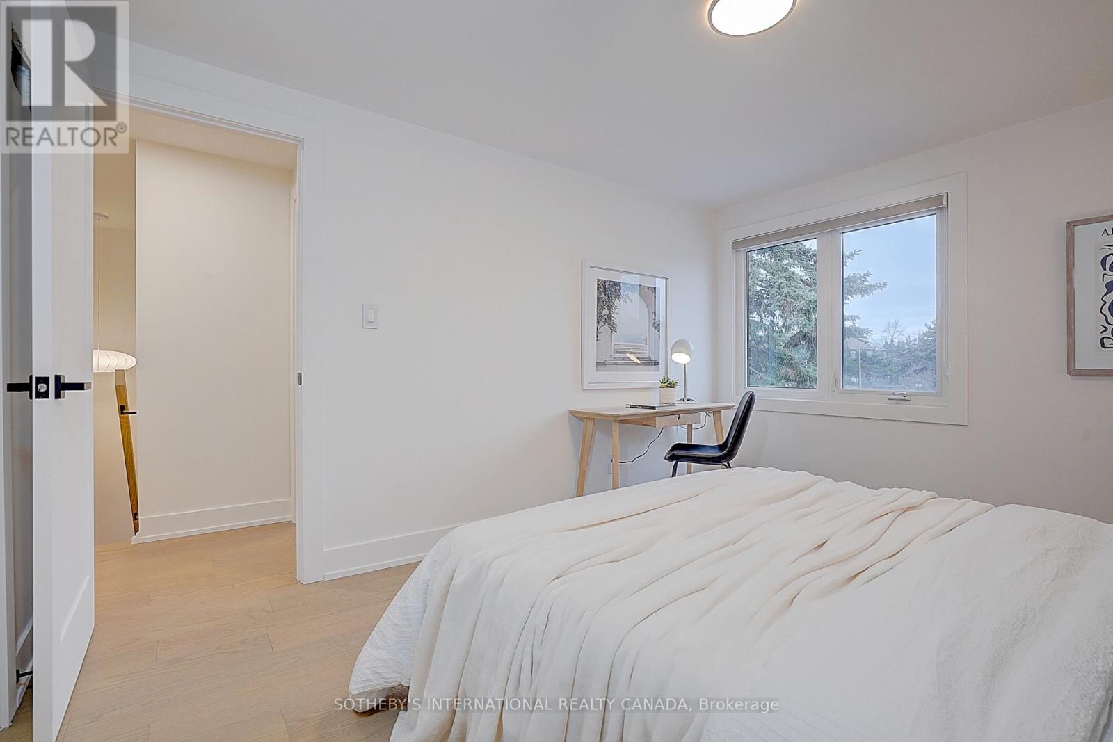 4 Dersingham Crescent, Markham, Ontario  L3T 4E7 - Photo 40 - N12698026