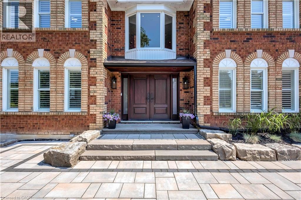 1399 Winterberry Drive, Burlington, Ontario  L7P 4T3 - Photo 3 - 40797912