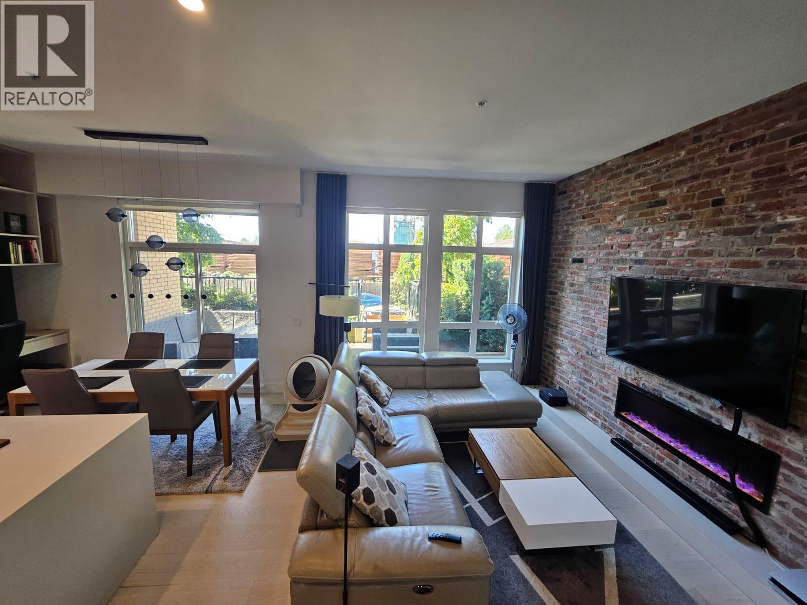 102 300 Salter Street, New Westminster, British Columbia  V3M 0L9 - Photo 6 - R3079743