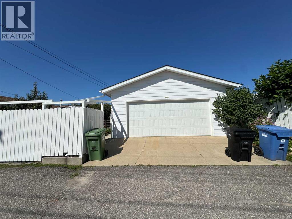 9936 Warren Road Se, Calgary, Alberta  T2J 1G7 - Photo 6 - A2279125