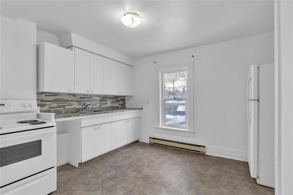 617 Furby Street, Winnipeg, Manitoba  R3B 2W1 - Photo 11 - 202600894