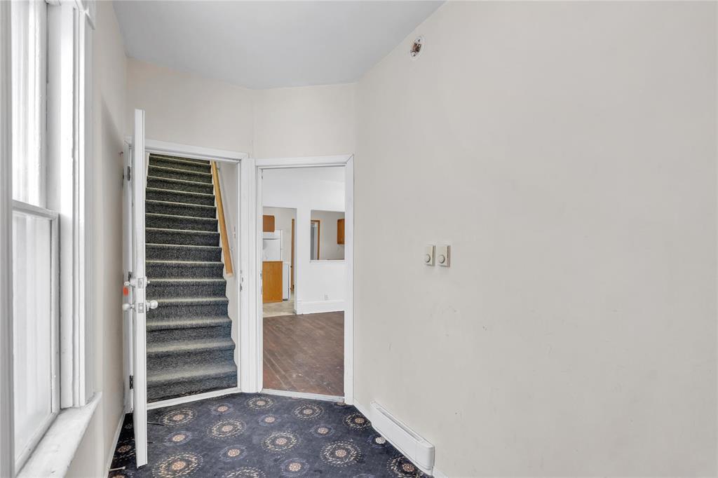 617 Furby Street, Winnipeg, Manitoba  R3B 2W1 - Photo 8 - 202600894