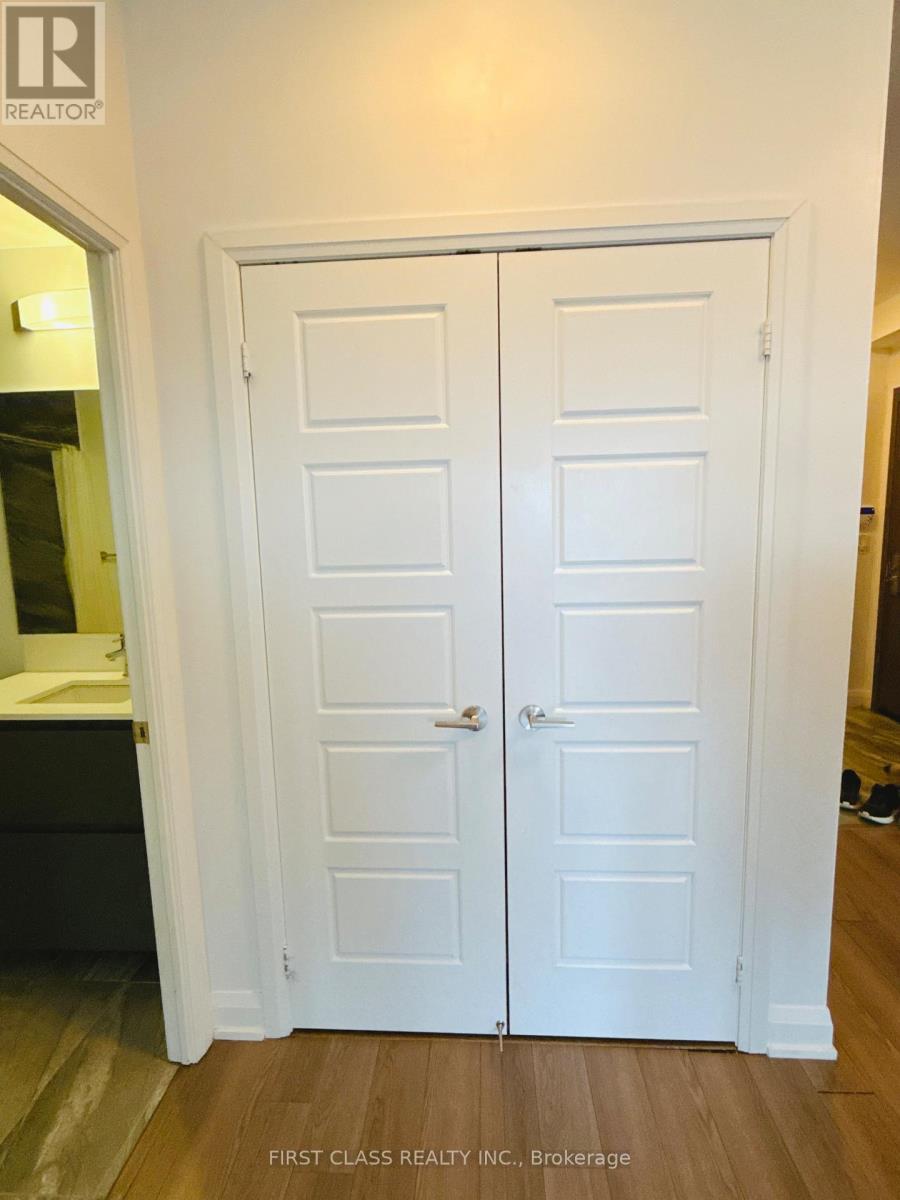 2111 - 15 Water Walk Drive, Markham, Ontario  L6G 0G2 - Photo 9 - N12698020