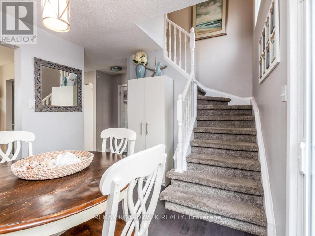 15 Terry Fox Avenue, Carleton Place, Ontario  K7C 4G2 - Photo 16 - X12698046