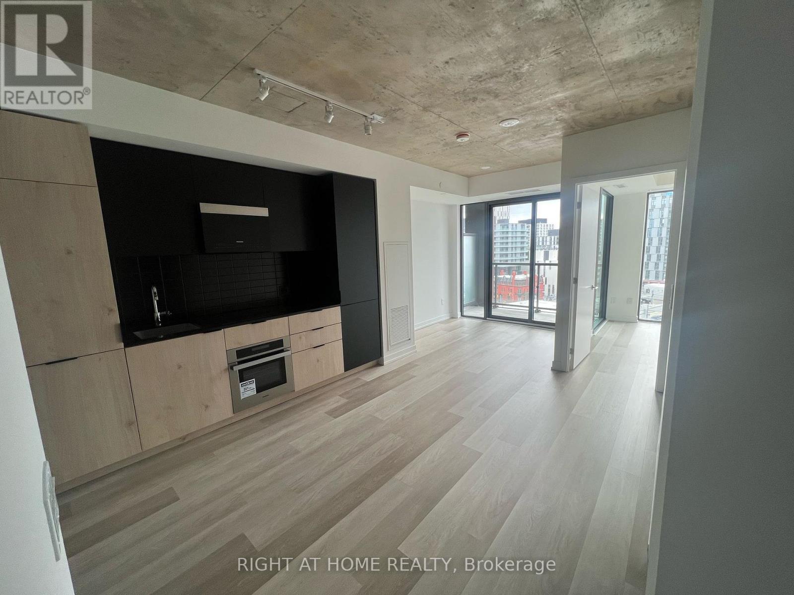 911 - 28 EASTERN AVENUE, Toronto, Ontario