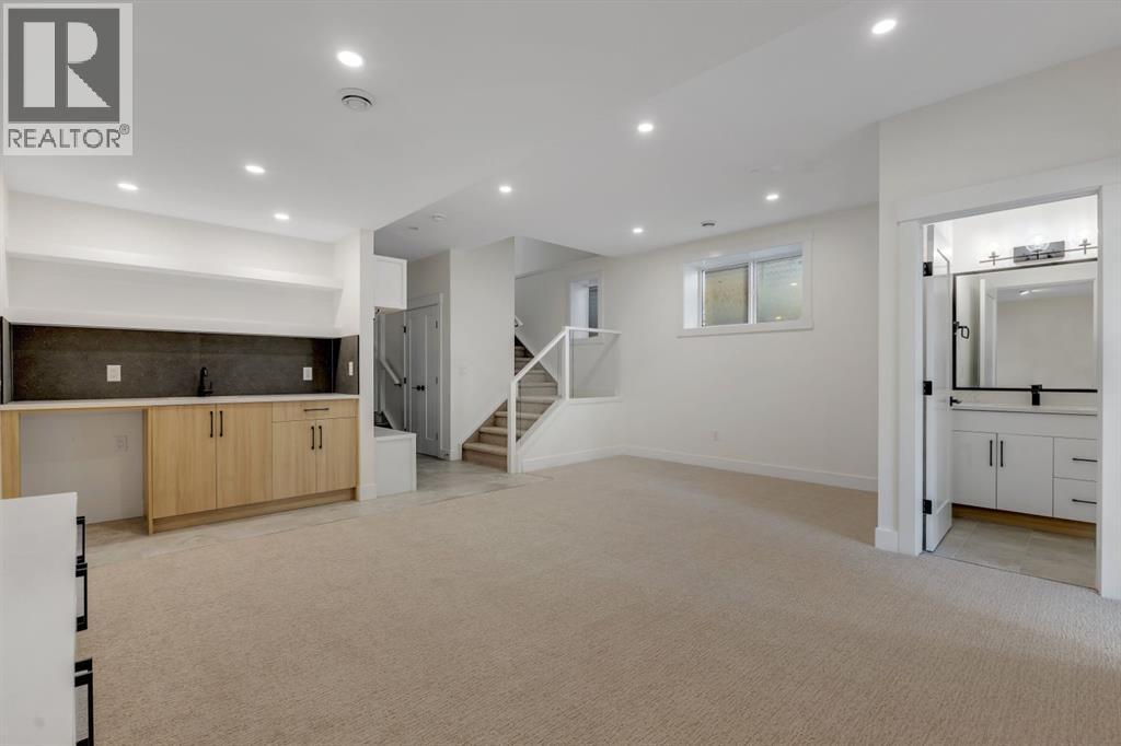 415 37 Avenue Nw, Calgary, Alberta  T2K 0C6 - Photo 27 - A2260221