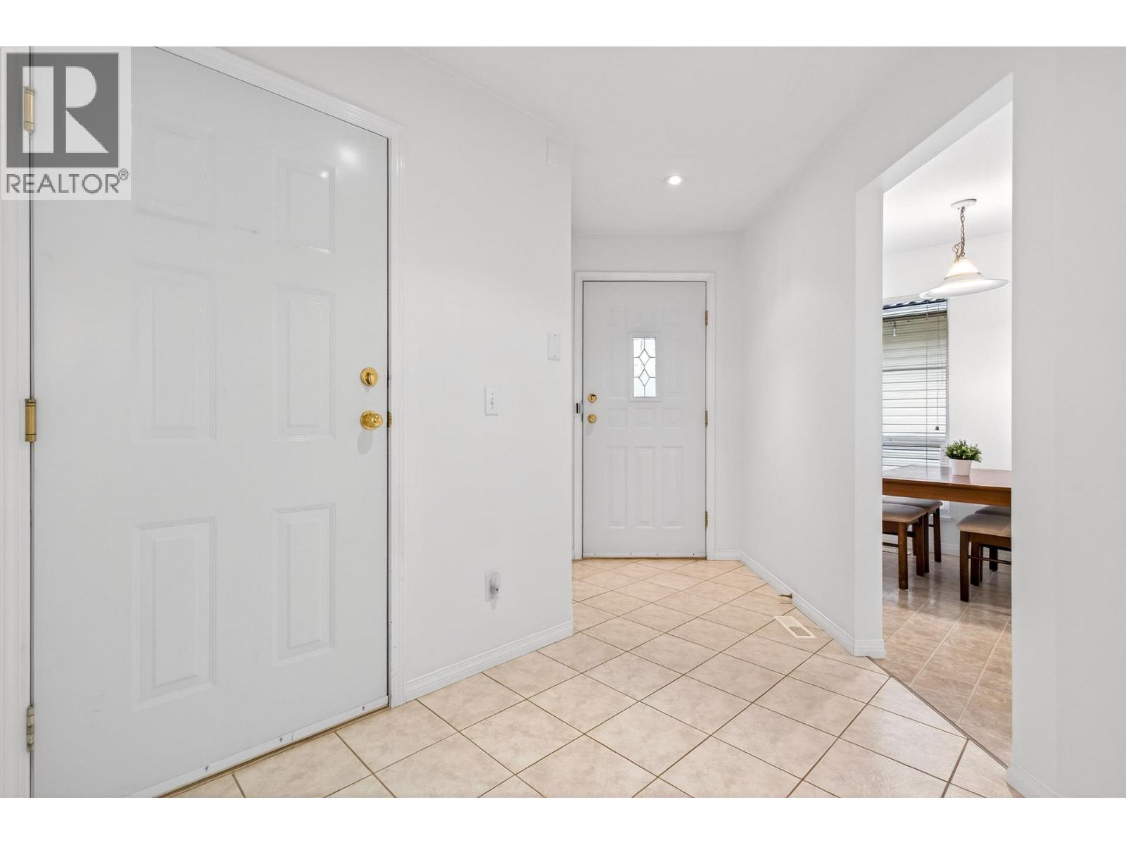 71 758 Riverside Drive, Port Coquitlam, British Columbia V3B 7V8 - Photo 6 - R3079757