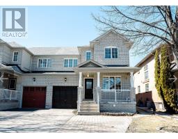 384 FLAGSTONE WAY, Newmarket, Ontario