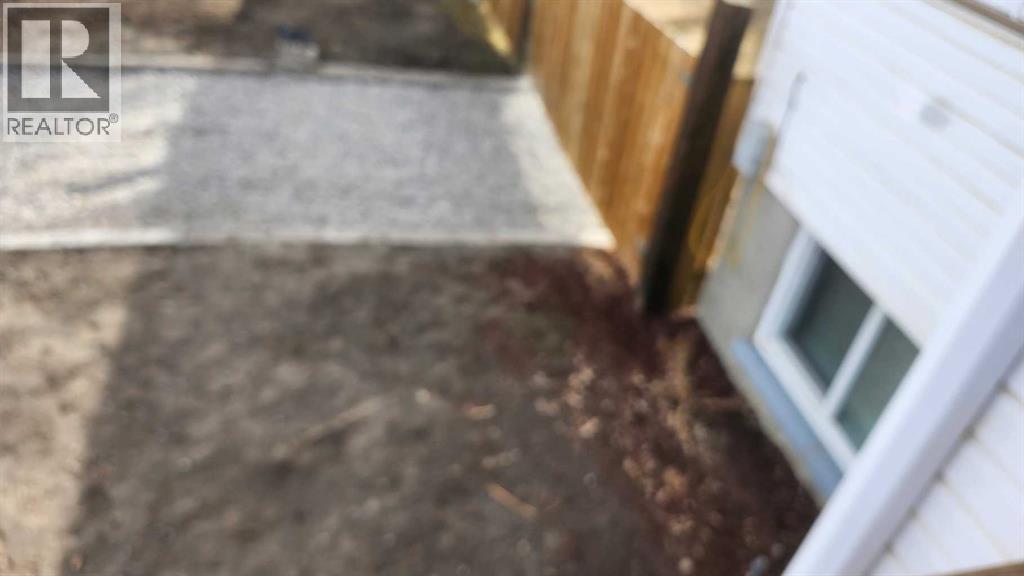 5223 3 Street W, Claresholm, Alberta  T0L 0T0 - Photo 50 - A2264489