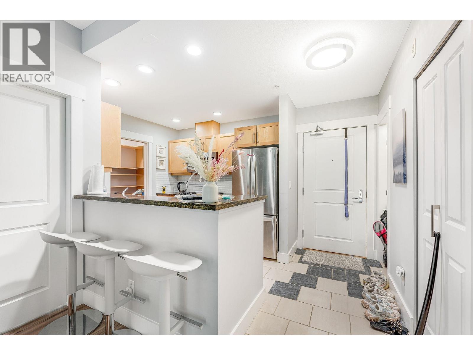 406 6328 Larkin Drive, Vancouver, British Columbia  V6T 2K2 - Photo 11 - R3079750