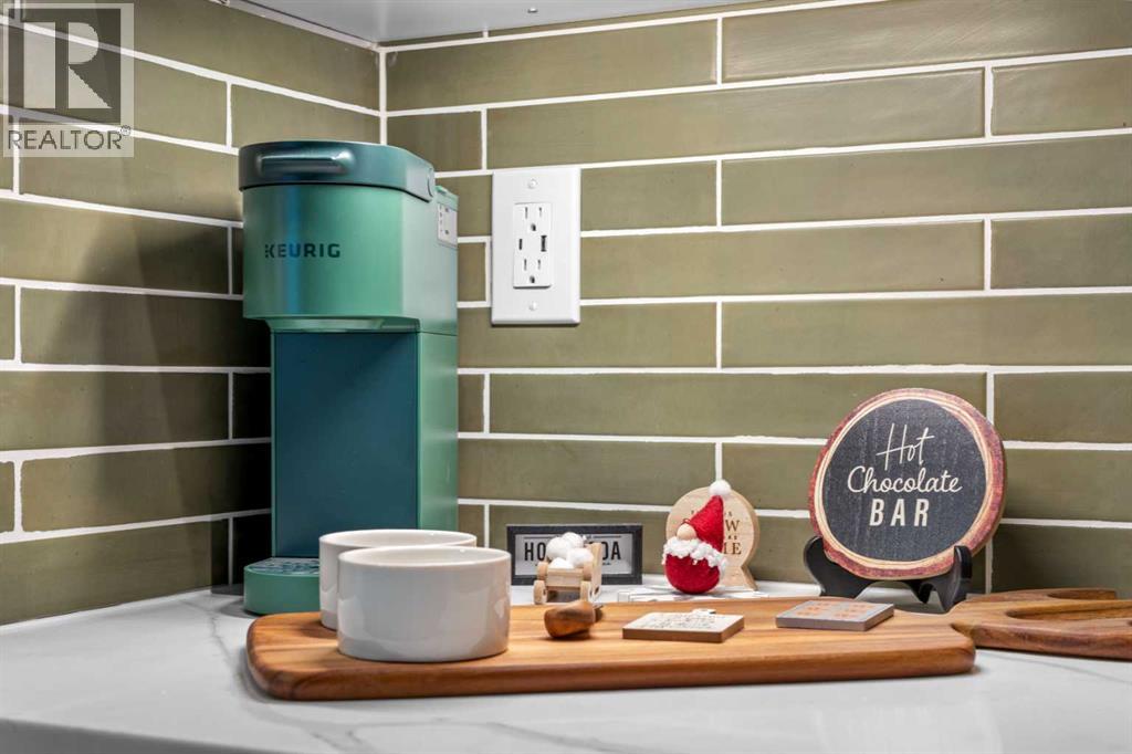 22 Hunters Gate, Okotoks, Alberta  T1S 1K9 - Photo 19 - A2268453