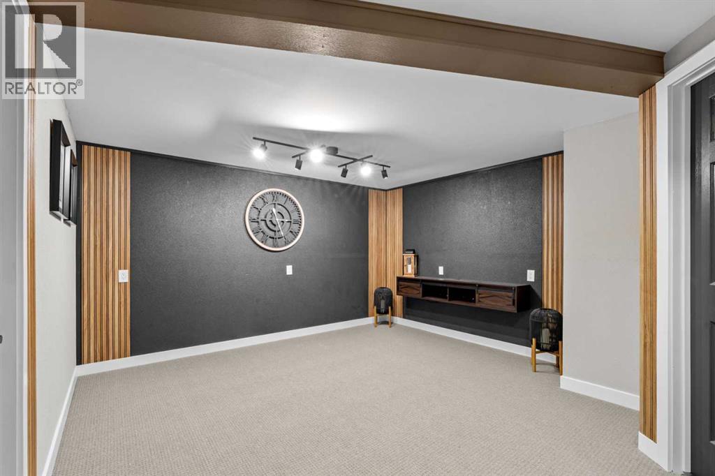 22 Hunters Gate, Okotoks, Alberta  T1S 1K9 - Photo 37 - A2268453