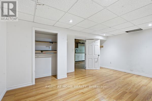 200 Gary Drive, Toronto, Ontario  M9N 2M4 - Photo 16 - W12690284