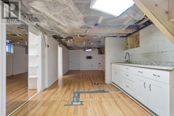 200 Gary Drive, Toronto, Ontario  M9N 2M4 - Photo 14 - W12690284