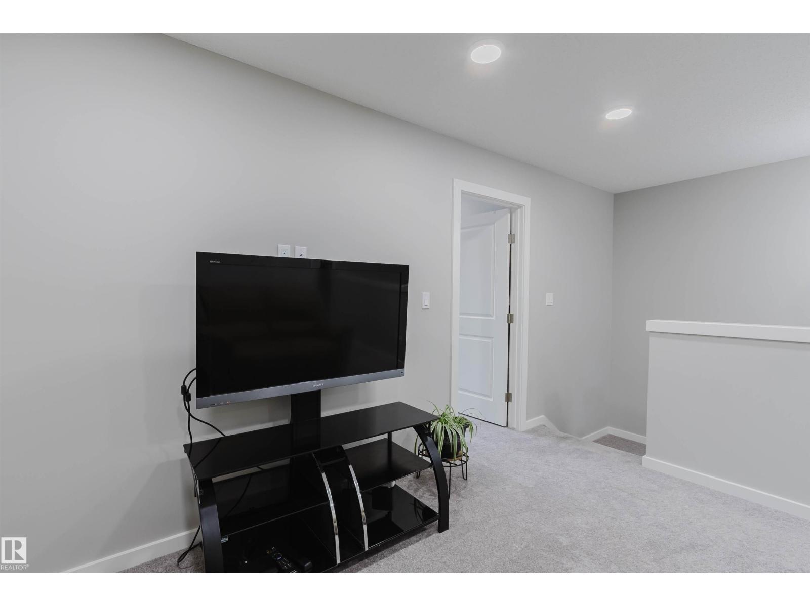 343 Edgemont Dr Nw, Edmonton, Alberta  T6M 3G7 - Photo 36 - E4469675